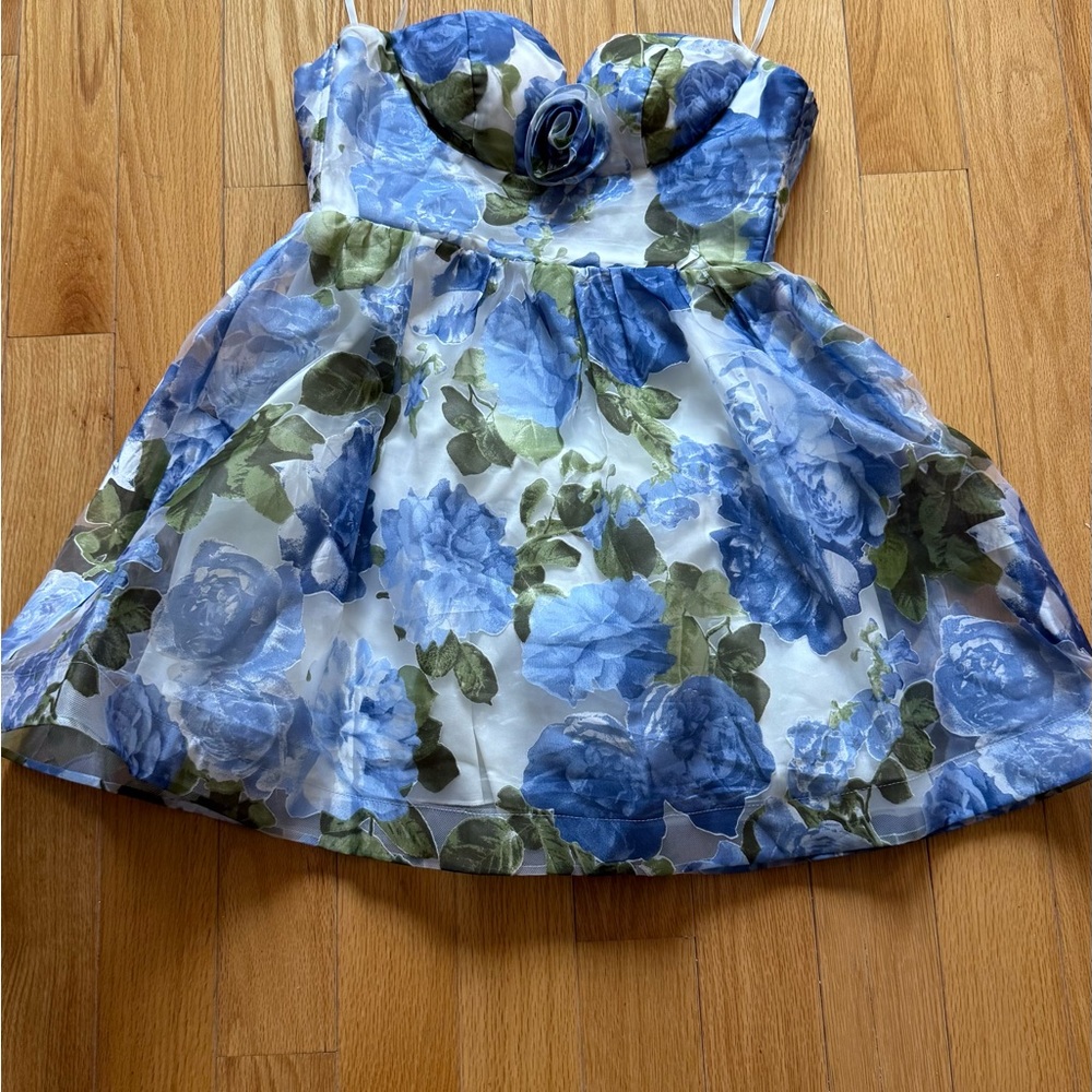 City studio dress